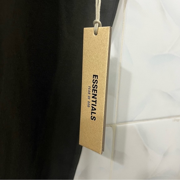 Fear of God Essentials M 1977 Oversized Short Sleeve T-Shirt Streetwear Skater - Picture 2 of 10